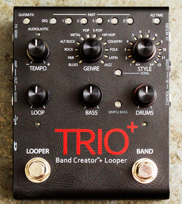No momento, você está visualizando Vídeo do pedal Trio+ da Digitech